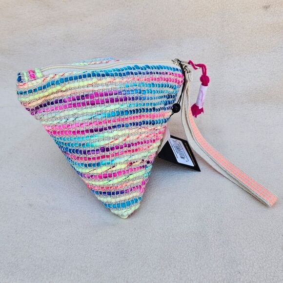 America and Beyond Samosa Bag Rad Rainbow Boho Triangle Wristlet - Picture 1 of 12